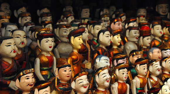 Puppet heads, Hanoi