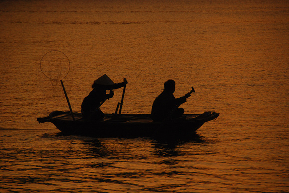 Fisherman, Ha Long Bay, Vietnam