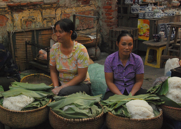 Noodle sellers, Hanoi